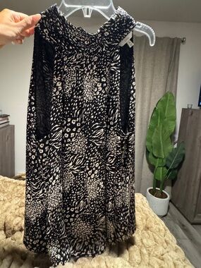Joie Black and White Printed Sleeveless Dress
